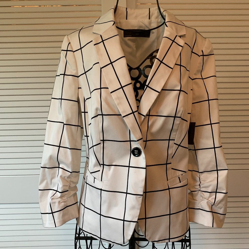 NEW White with Black Lines Plaid Blazer